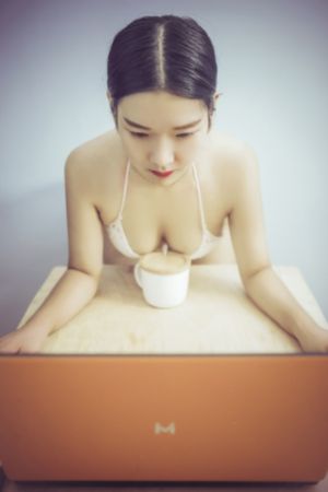 必胜奉顺英_1080电视剧在线观看
