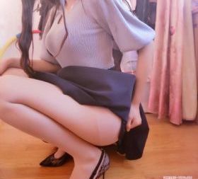 年轻貌美的继牳_720电影完整版在线观看